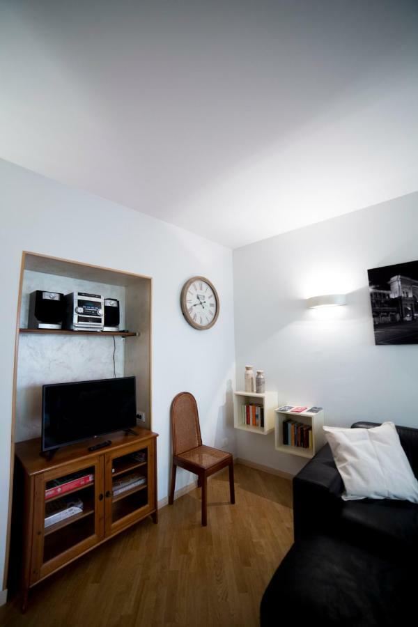 B&B Terrazza Baires - In The Heart Of Milano Eksteriør bilde